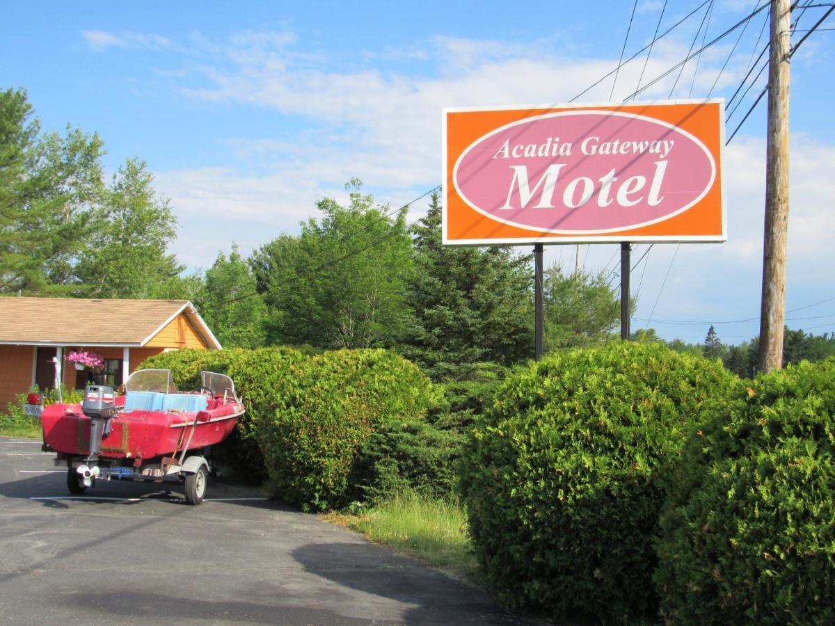 Acadia Gateway Motel Trenton Exterior photo